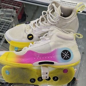 Mens 11.5 Li-Ning Way of Wade 10 'Florida' basketball shoe white, pink, & Yellow